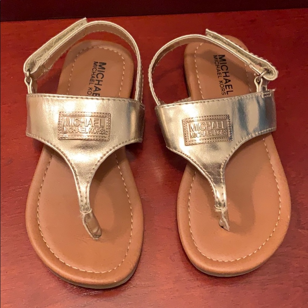 Girls Michael Kors Thong sandals